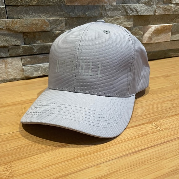NOBULL Accessories - NoBull Gray Performance Hat
